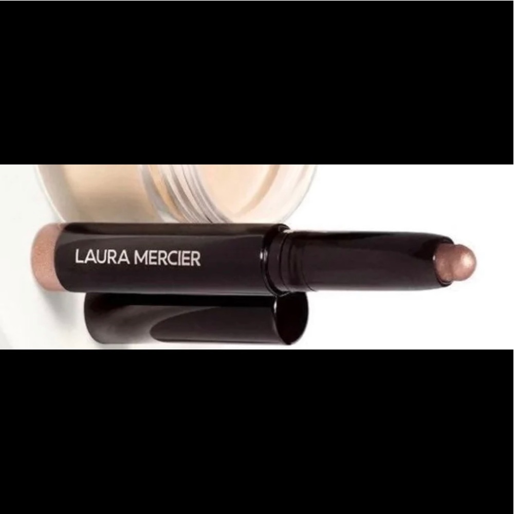 ✨4/$15 Laura Mercier caviar stick eyeshadow in strapless